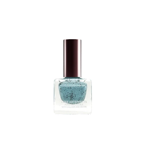 Luxe Nail Lacquer 2